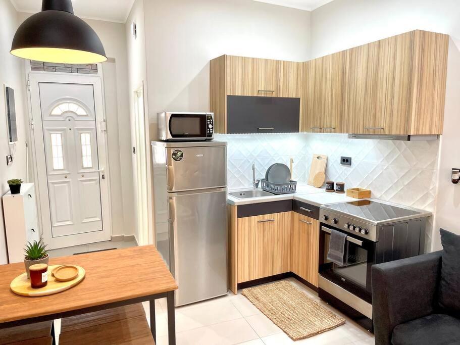 Urban Loft Downtown At Zakinthos Centre Apartment ไซคิย์นธอสทาวน์ ภายนอก รูปภาพ